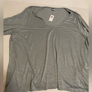 Old Navy women’s Luxe grey long sleeved shirt